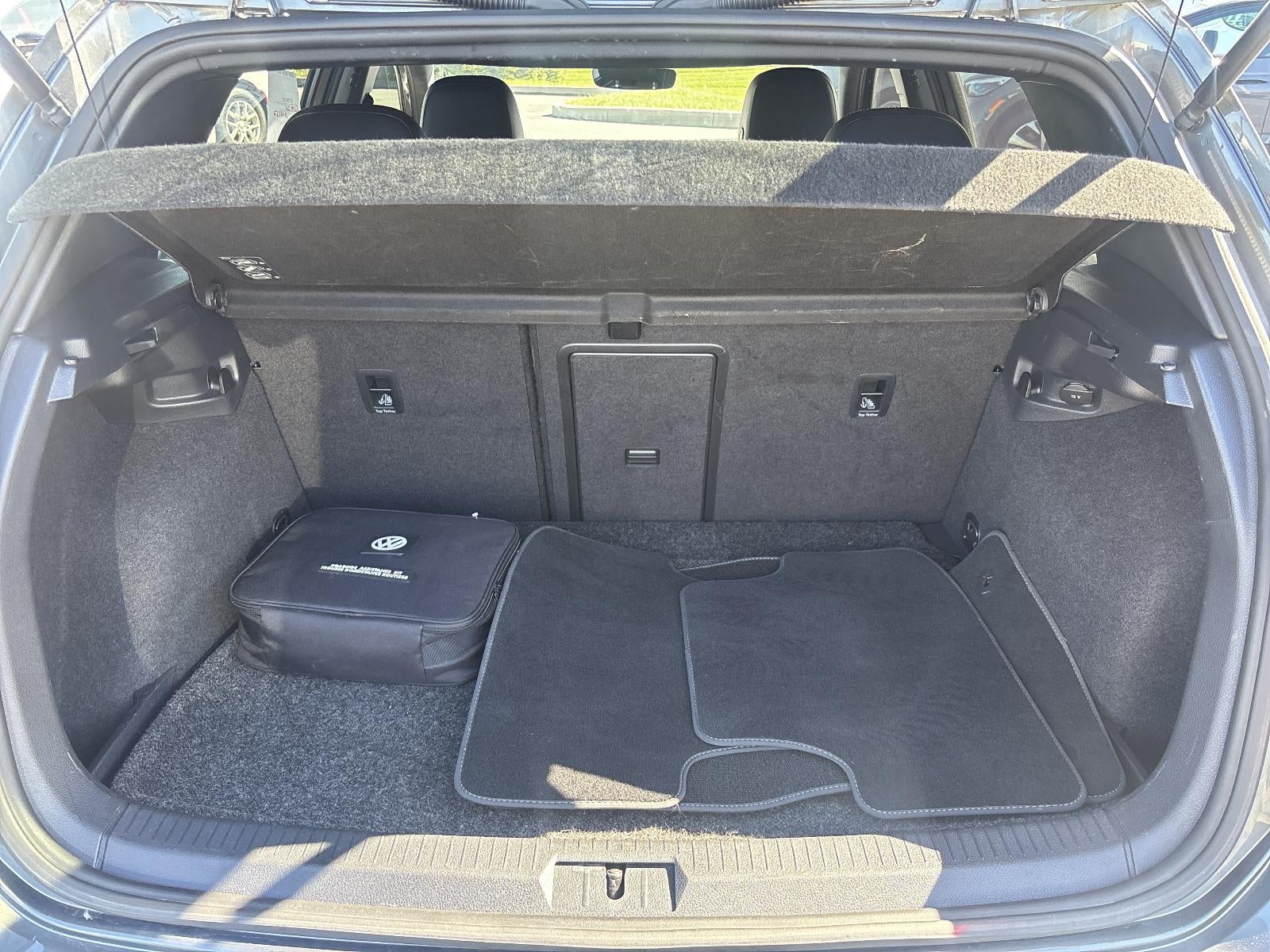 2018 Volkswagen Golf R 2.0T DSG w/DCC/Nav