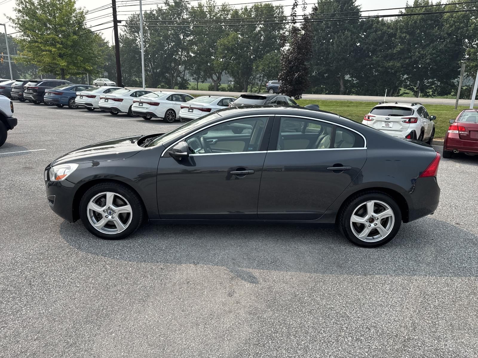 2013 Volvo S60 4dr Sdn T5 AWD