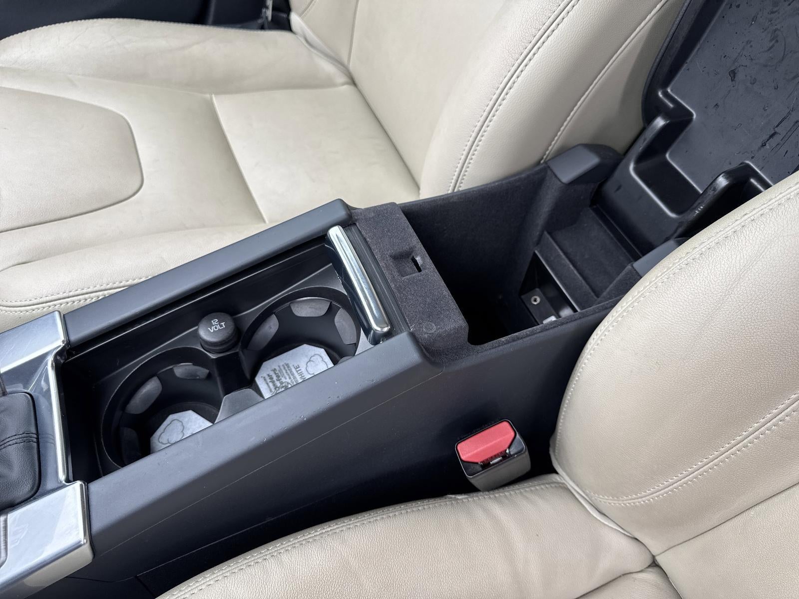 2016 Volvo XC60 AWD 4dr T6 Drive-E