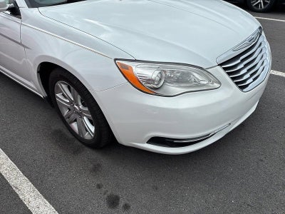 2014 Chrysler 200 2dr Conv Touring