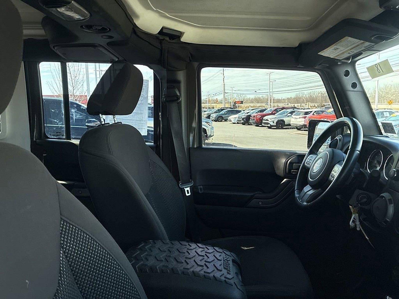 2016 Jeep Wrangler Unlimited 4WD 4dr Black Bear *Ltd Avail*