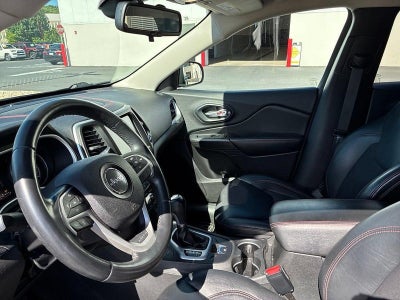 2015 Jeep Cherokee 4WD 4dr Trailhawk