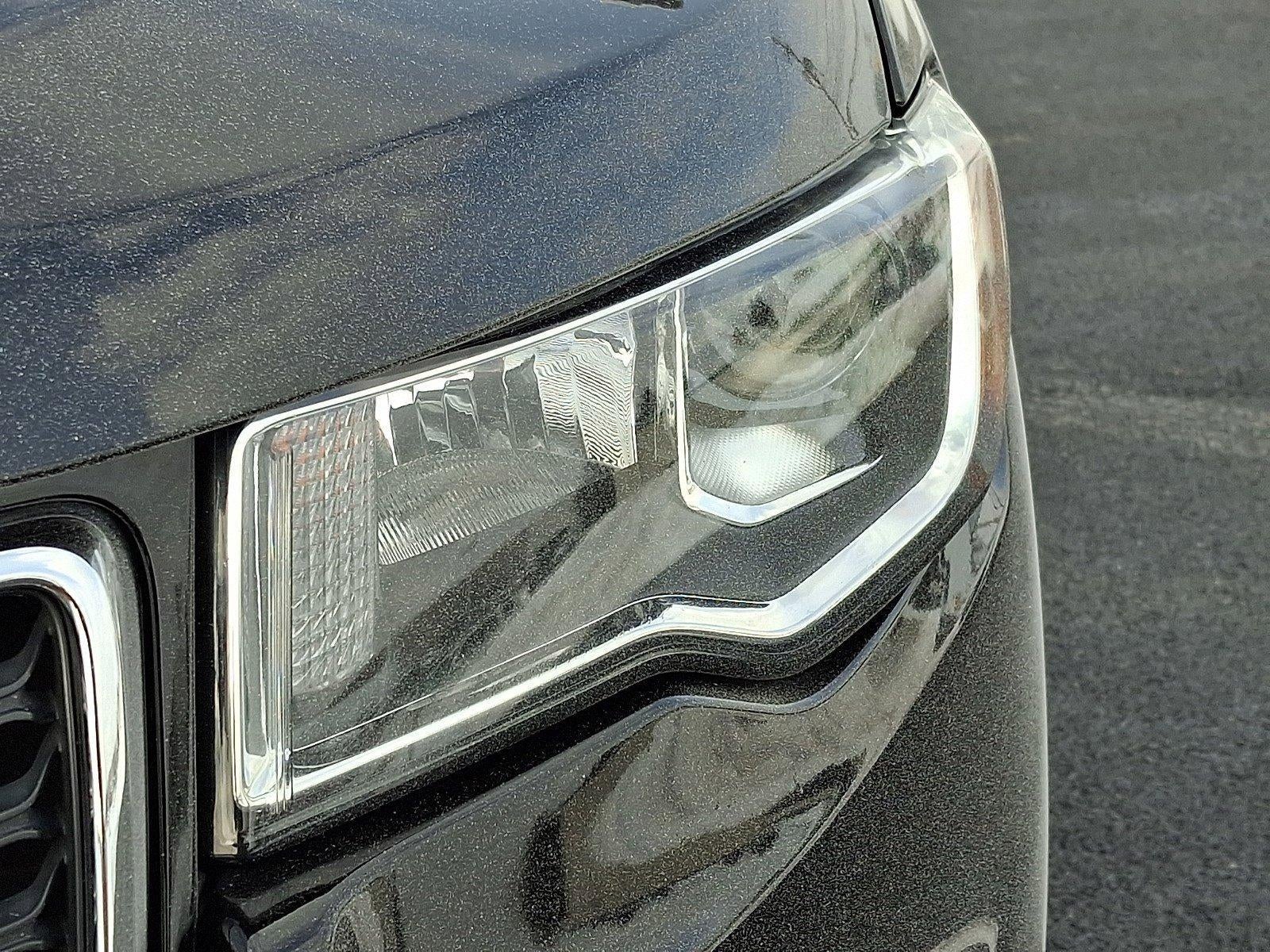 2020 Jeep Grand Cherokee Laredo E 4x4