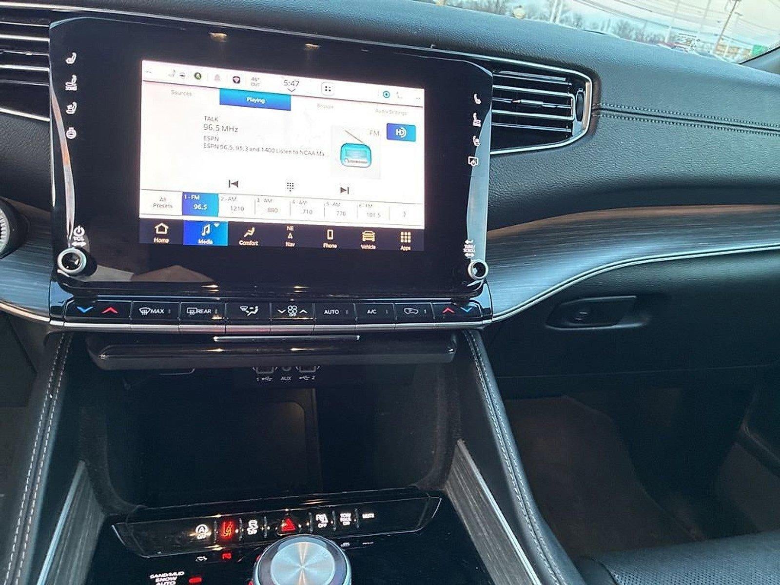 2024 Jeep Wagoneer L Series II 4x4