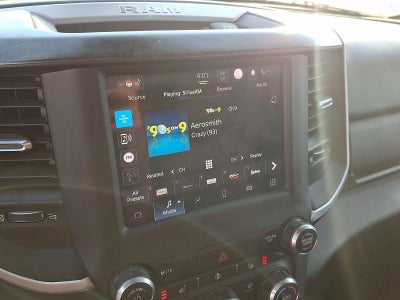 2022 RAM 1500 Big Horn 4x4 Crew Cab 5'7" Box