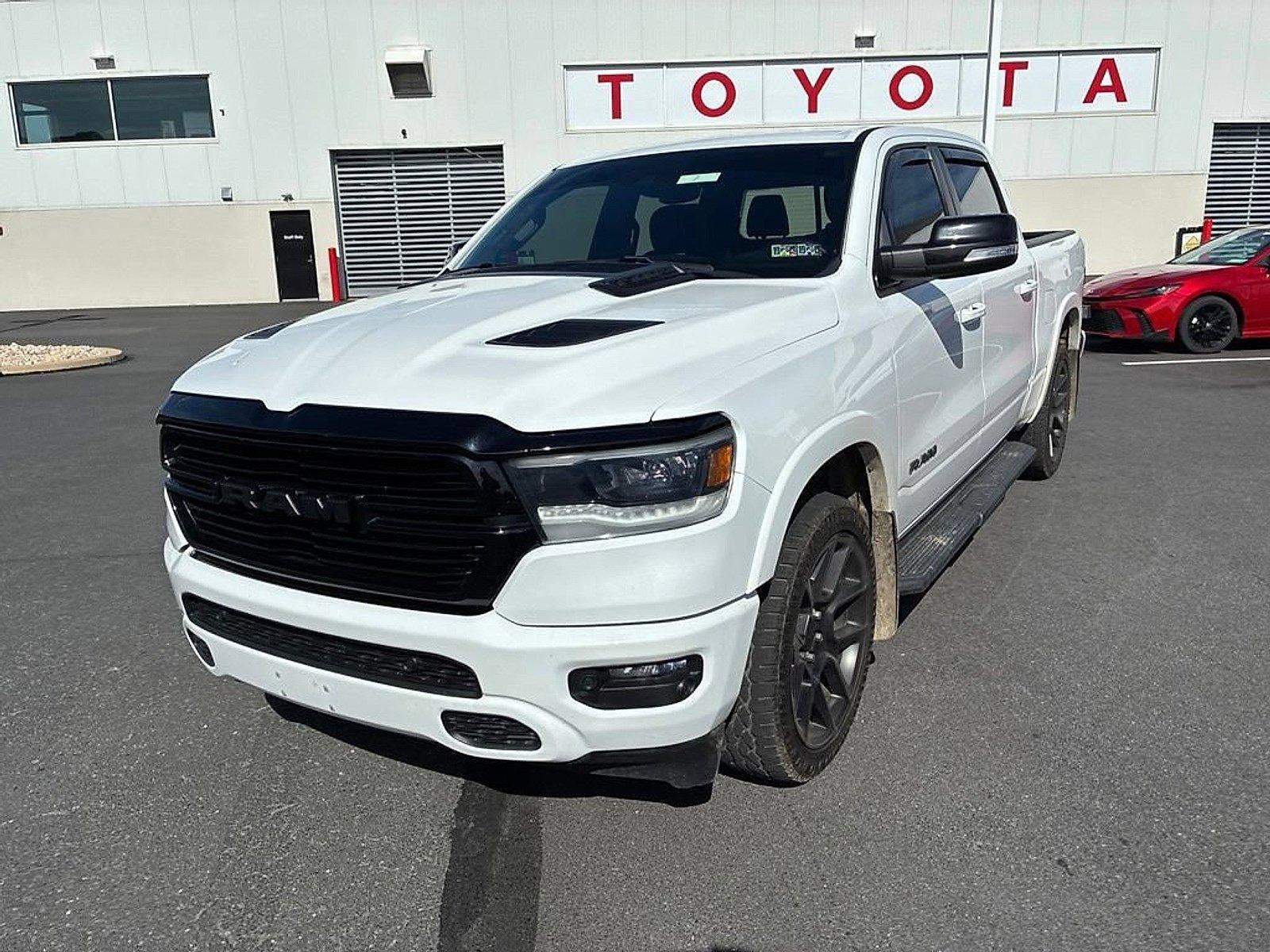 2021 RAM 1500 Laramie 4x4 Crew Cab 5'7" Box