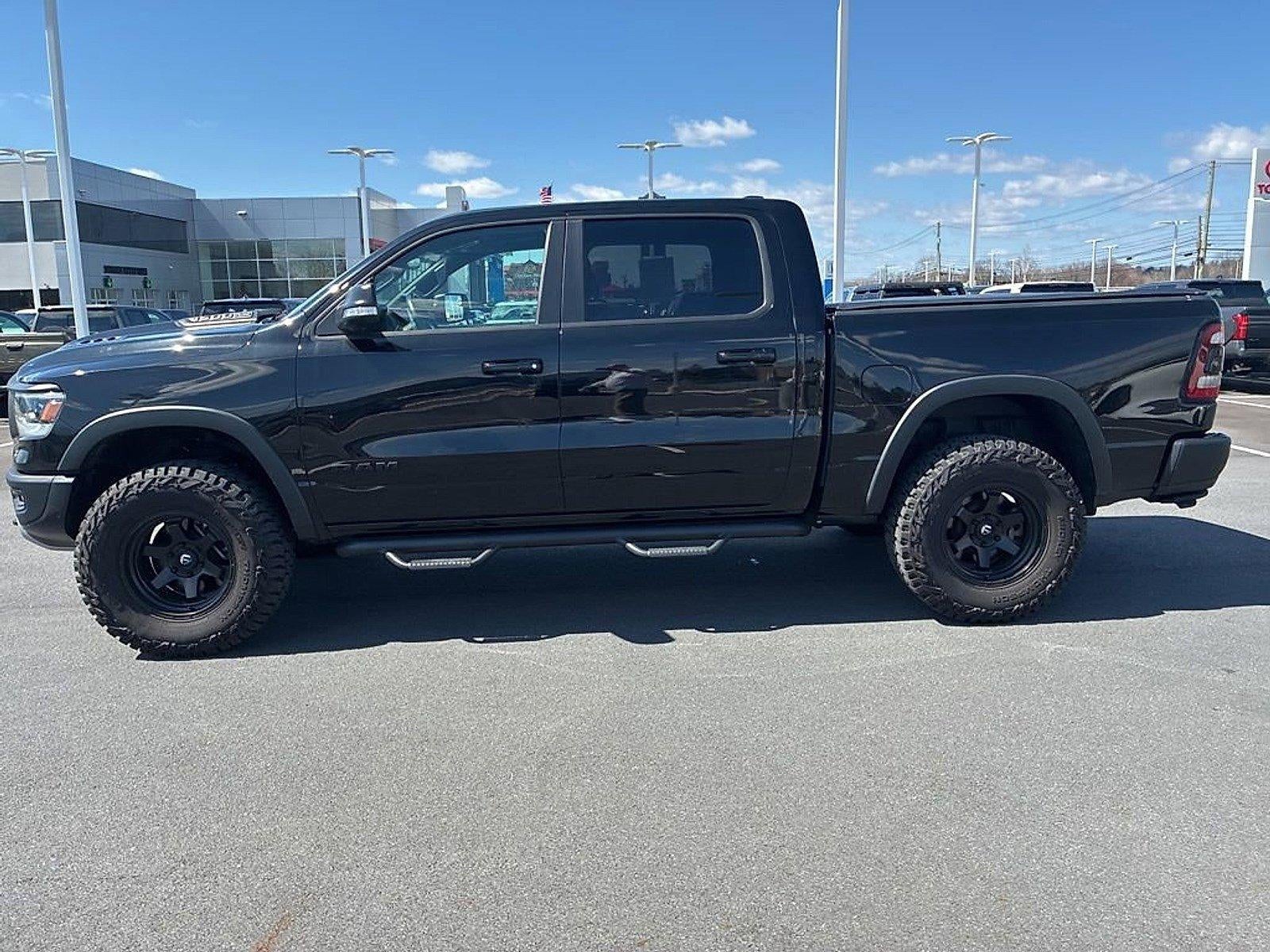 2020 RAM 1500 Rebel 4x4 Crew Cab 5'7" Box