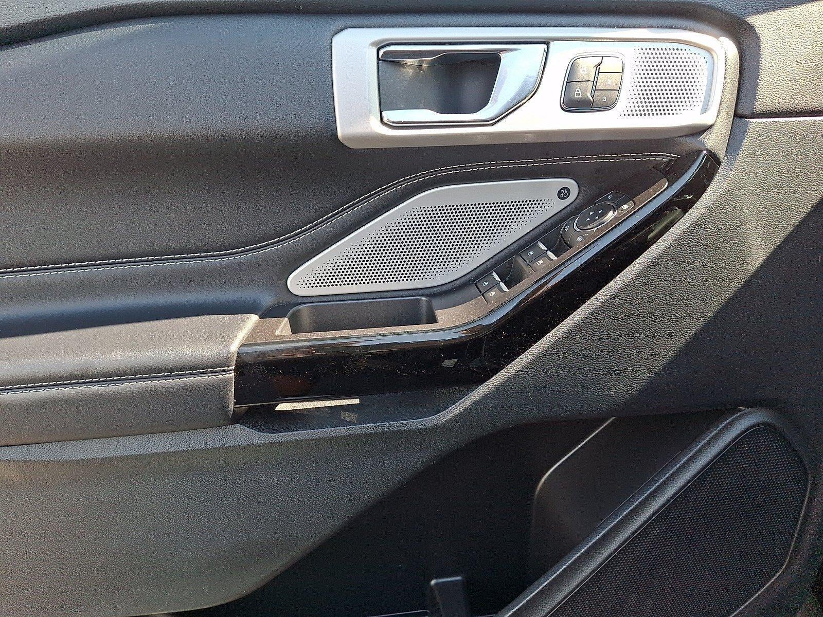 2022 Ford Explorer ST 4WD