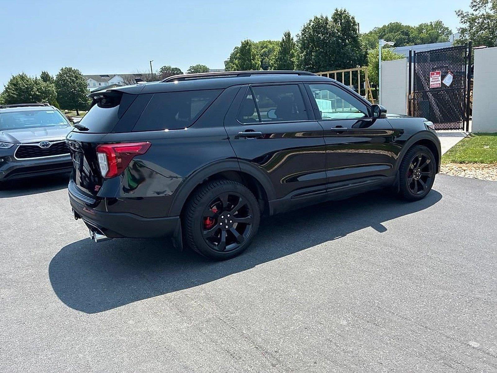 2022 Ford Explorer ST 4WD
