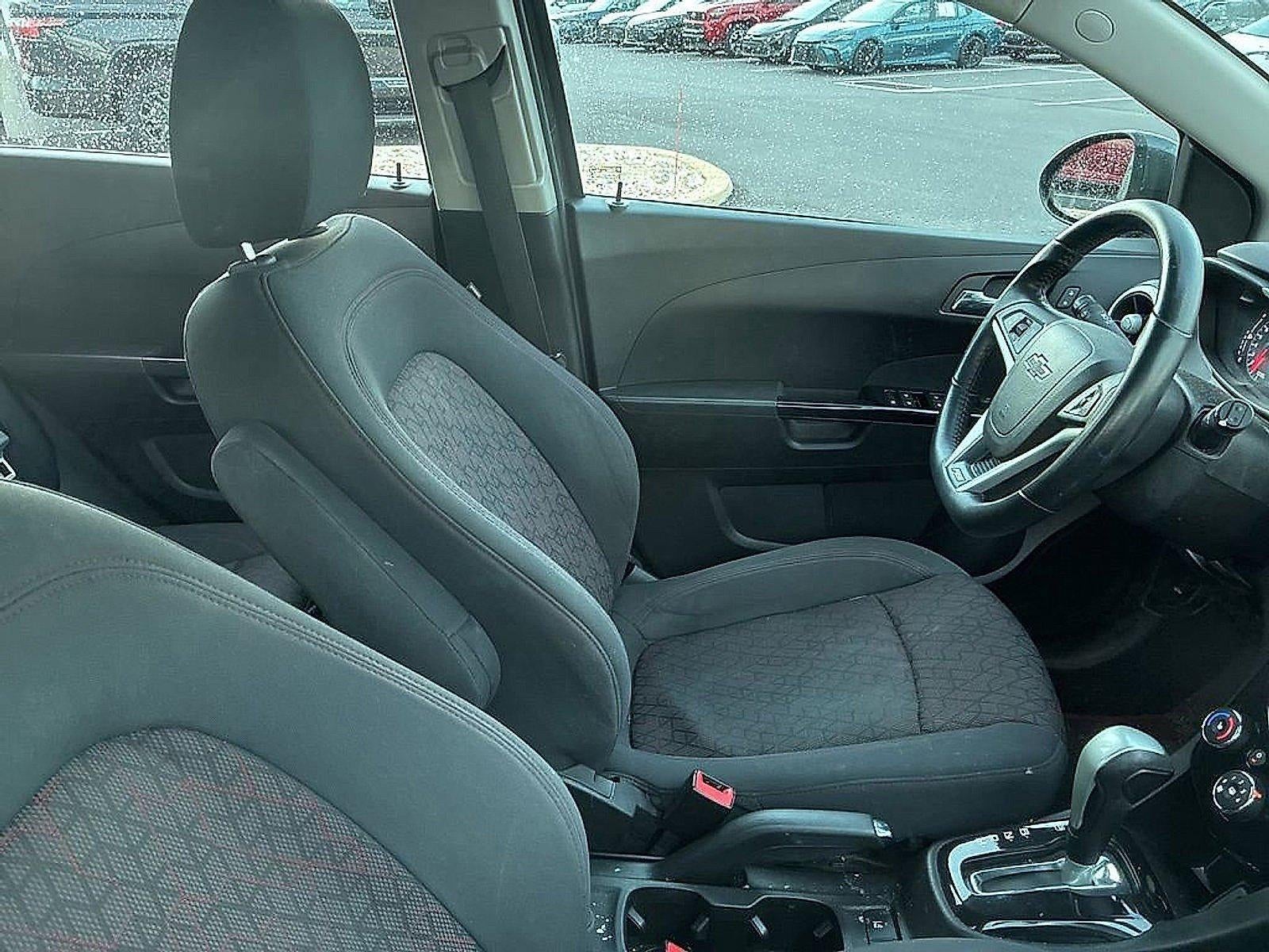 2018 Chevrolet Sonic Hatch LT Auto