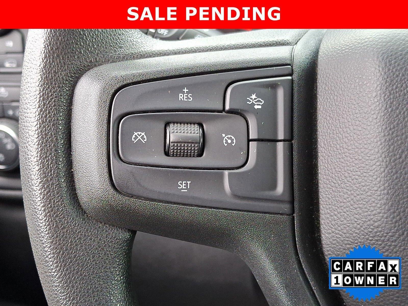 2022 Chevrolet Silverado 1500 Crew Cab Short Box 4-Wheel Drive Custom