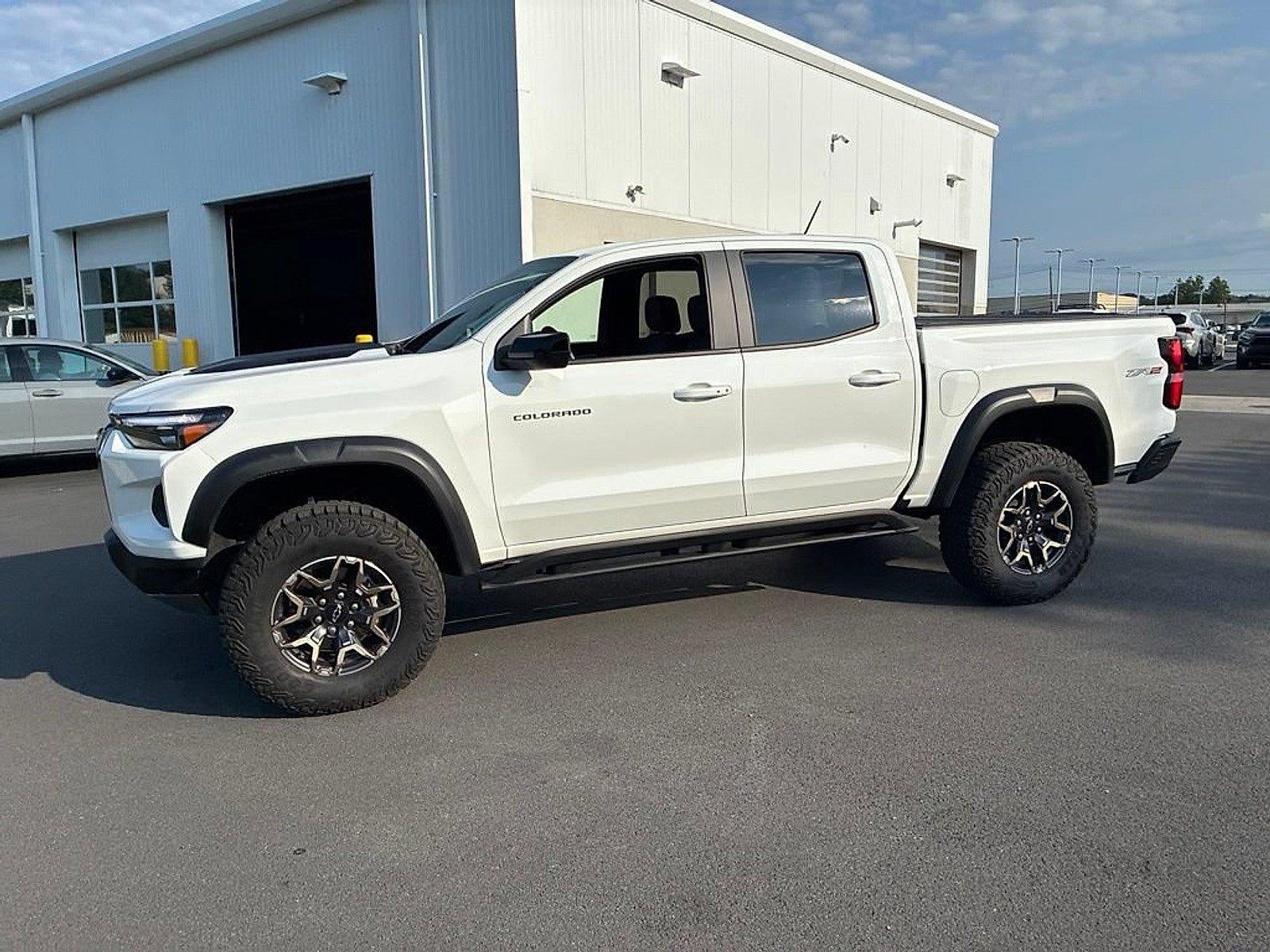 2025 Chevrolet Colorado Crew Cab Short Box 4-Wheel Drive ZR2