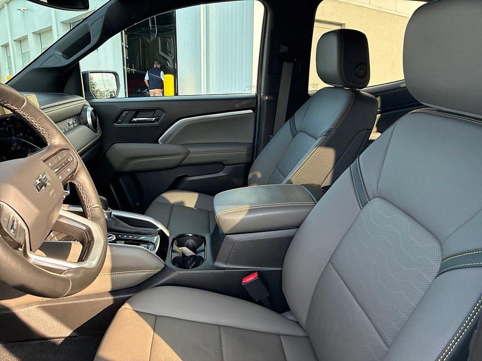 2025 Chevrolet Colorado Crew Cab Short Box 4-Wheel Drive ZR2