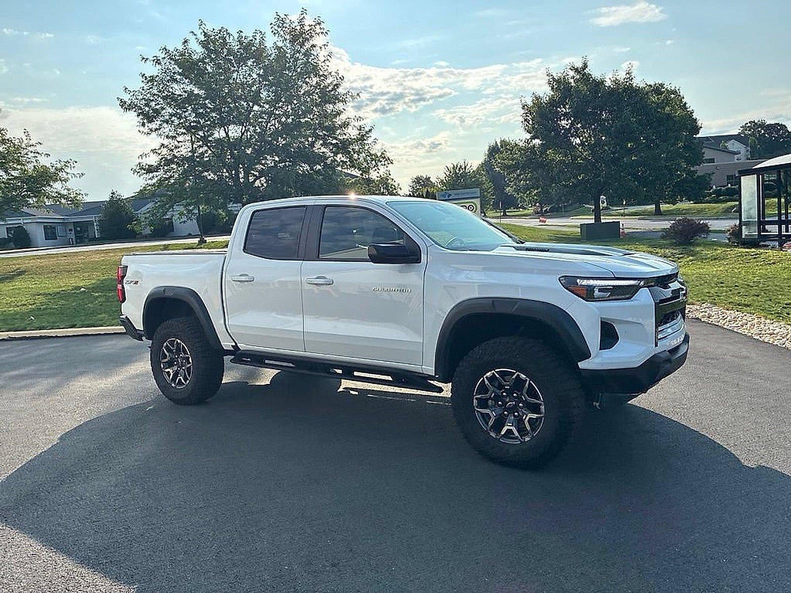 2025 Chevrolet Colorado Crew Cab Short Box 4-Wheel Drive ZR2