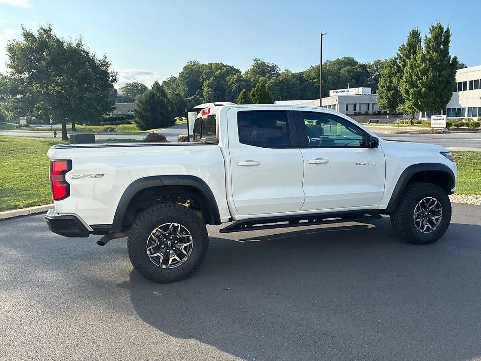 2025 Chevrolet Colorado Crew Cab Short Box 4-Wheel Drive ZR2