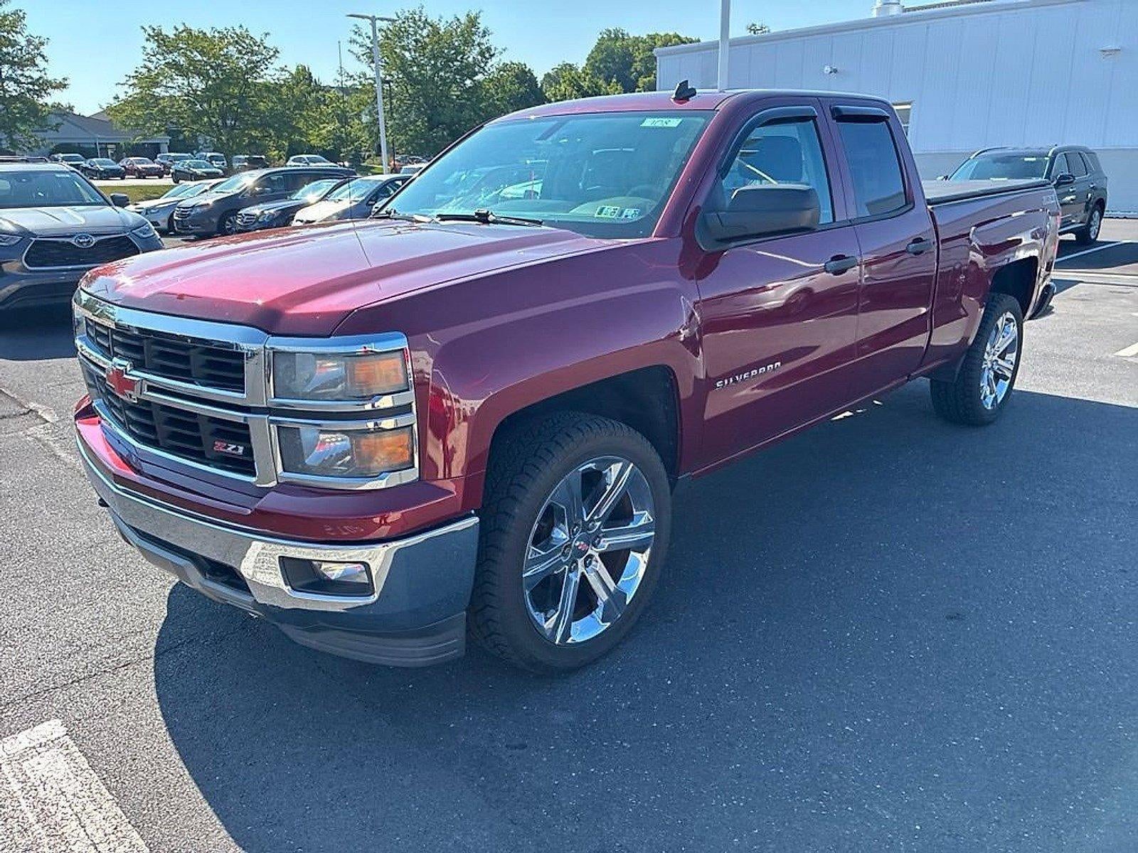 2014 Chevrolet Silverado 1500 Double Cab Standard Box 4-Wheel Drive LT w/2LT