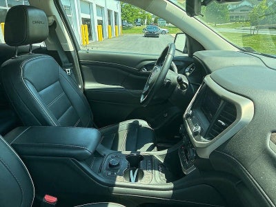 2023 GMC Acadia AWD Denali