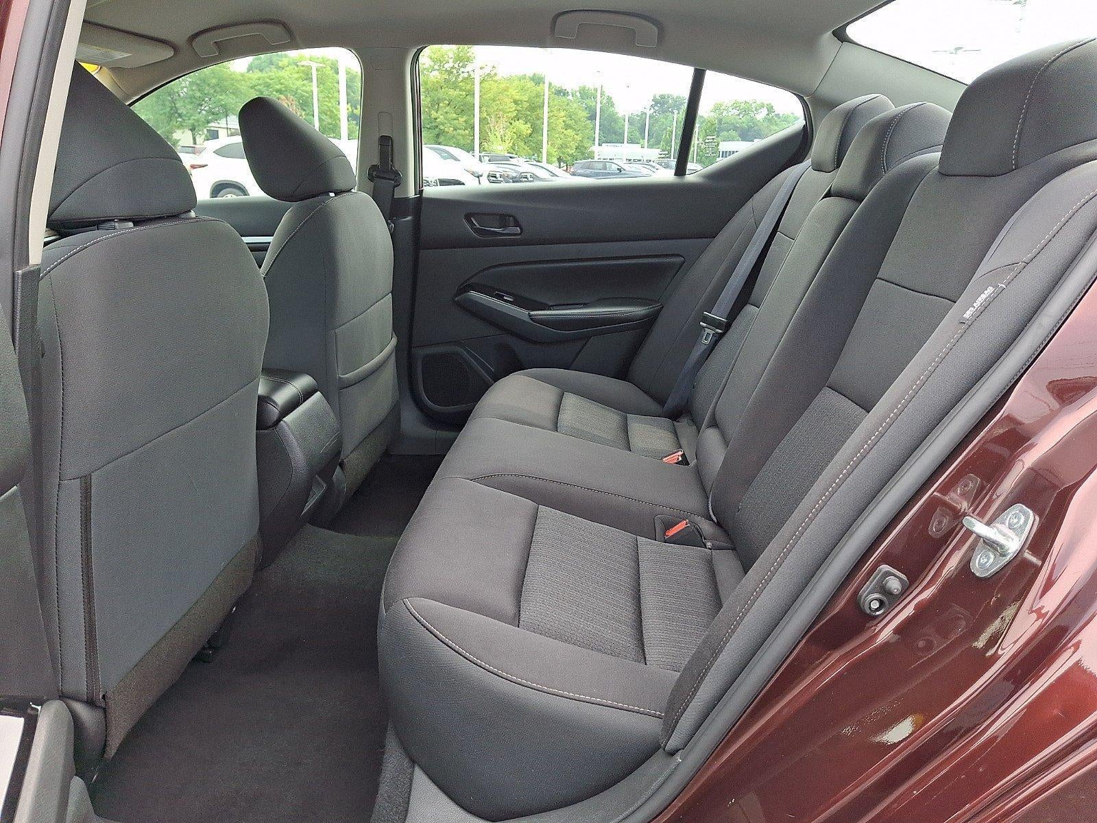 2023 Nissan Altima 2.5 SV Sedan