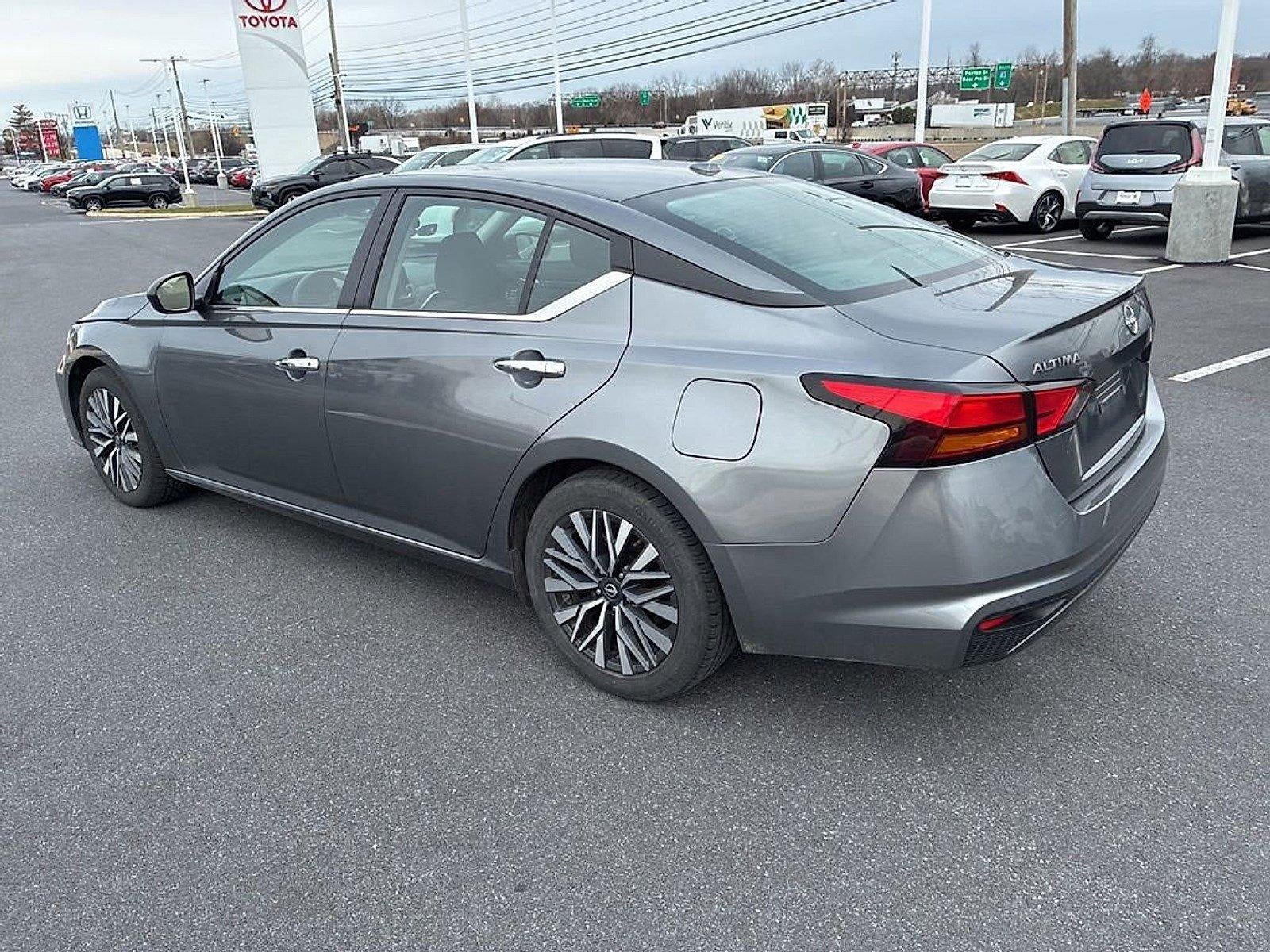 2024 Nissan Altima 2.5 SV Sedan