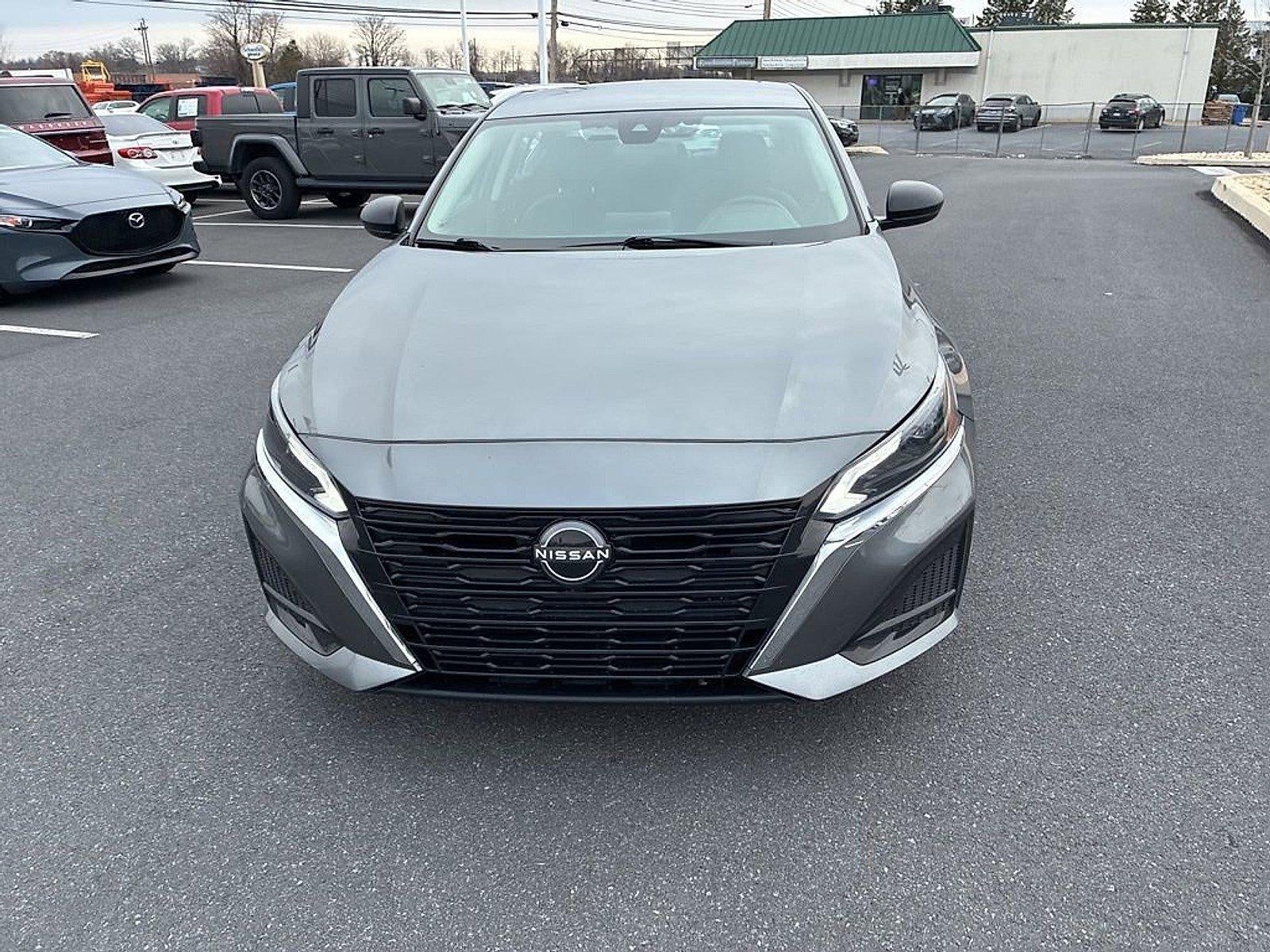 2024 Nissan Altima 2.5 SV Sedan