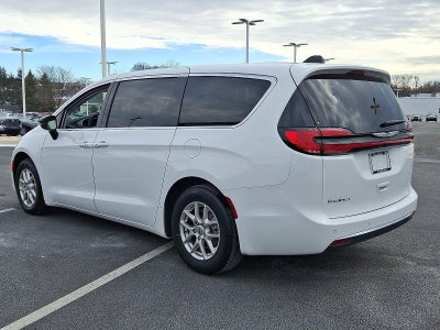 2024 Chrysler Pacifica Touring L FWD