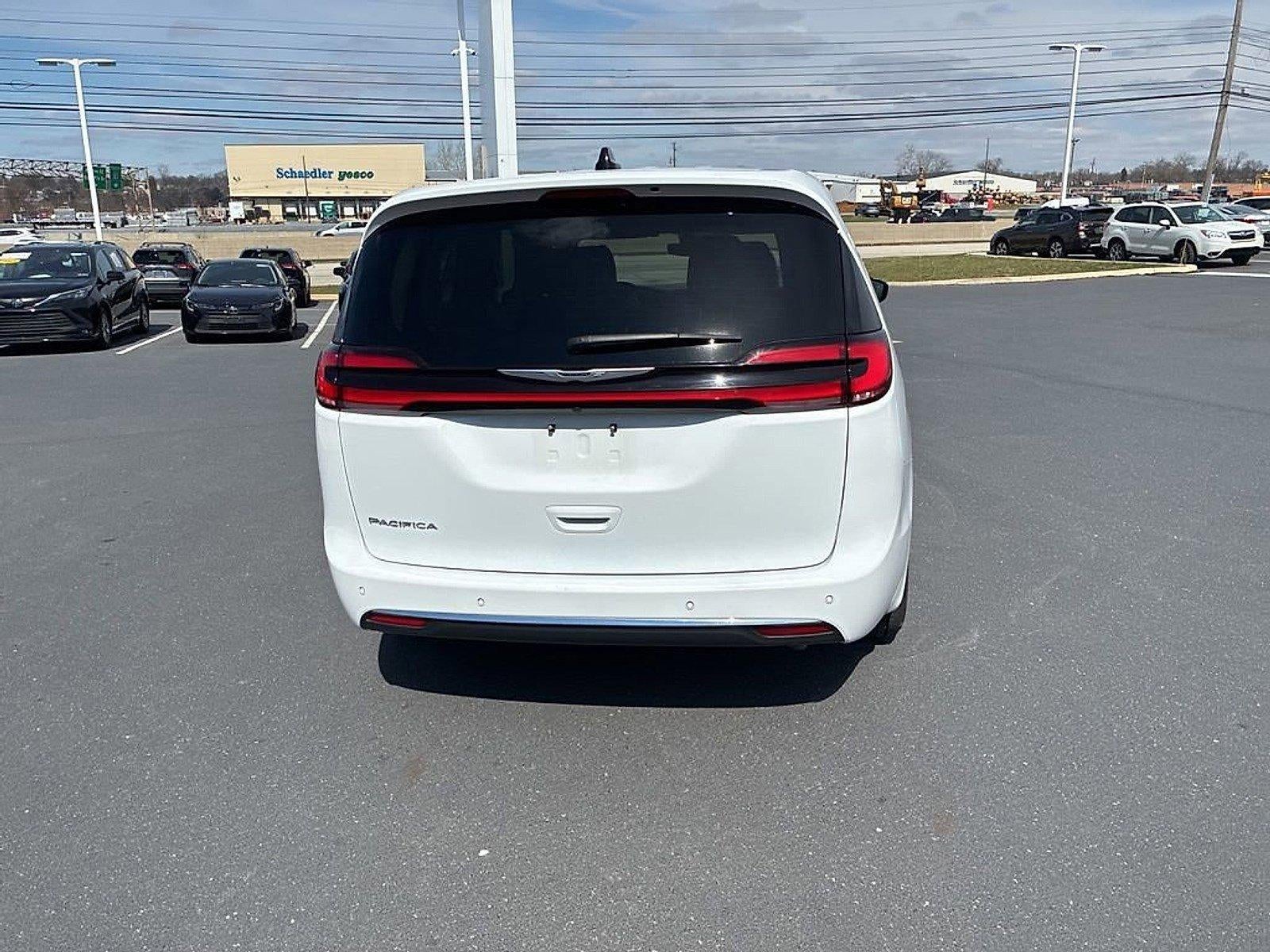 2024 Chrysler Pacifica Touring L FWD