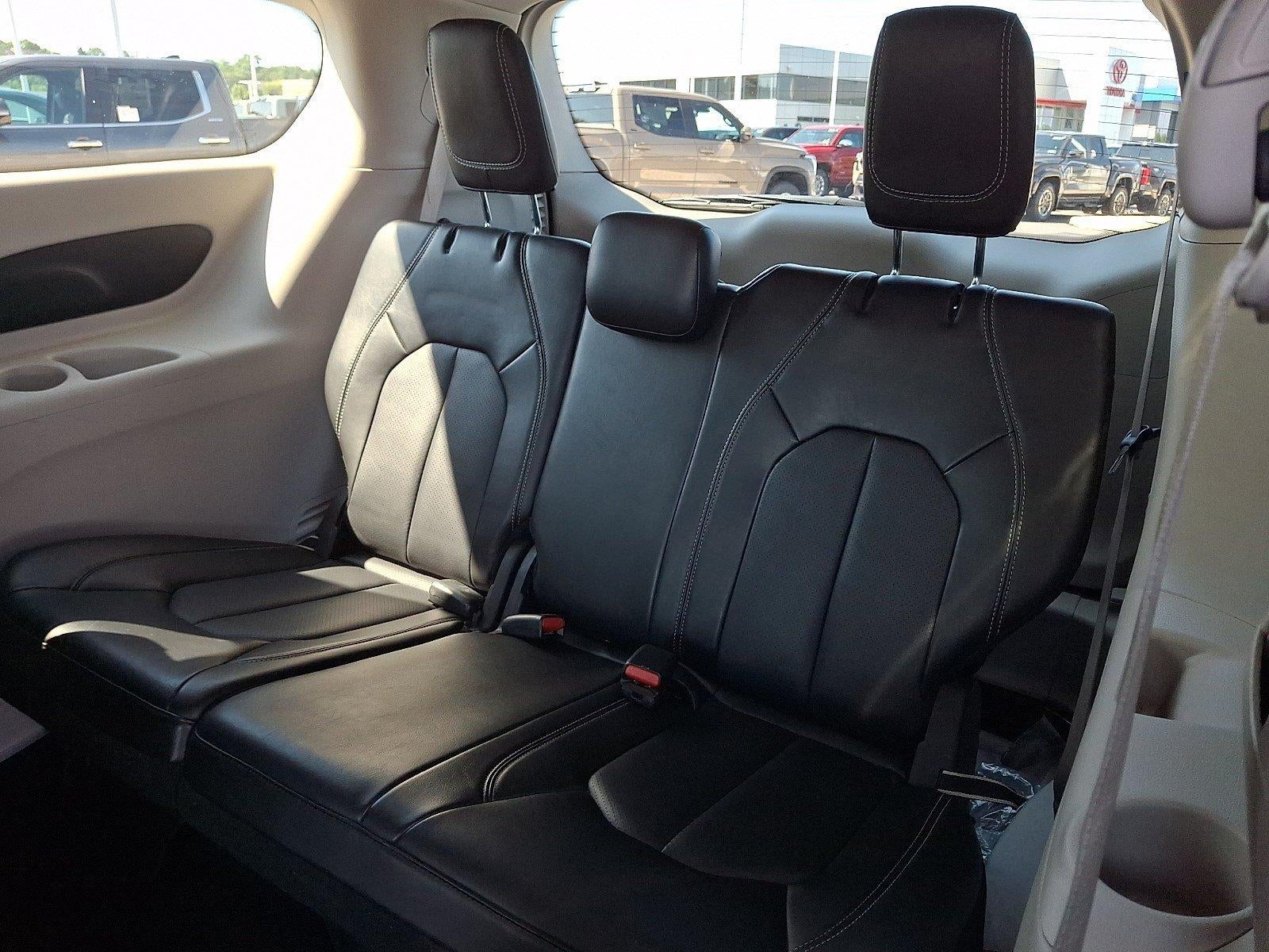 2024 Chrysler Pacifica Touring L FWD