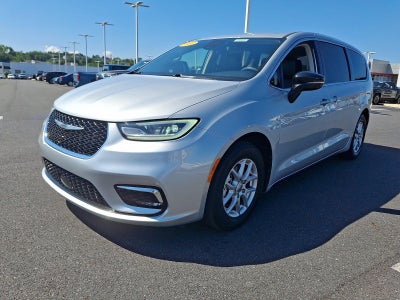 2024 Chrysler Pacifica Touring L FWD