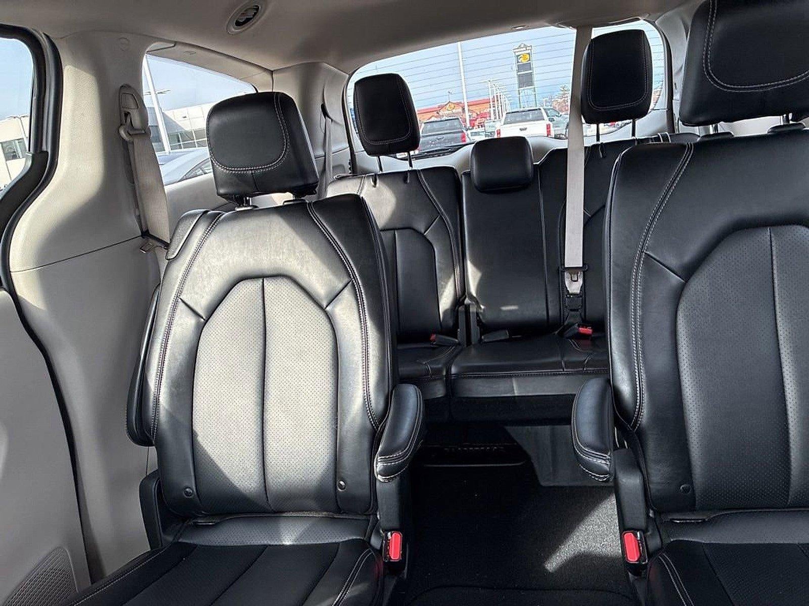 2024 Chrysler Pacifica Touring L FWD