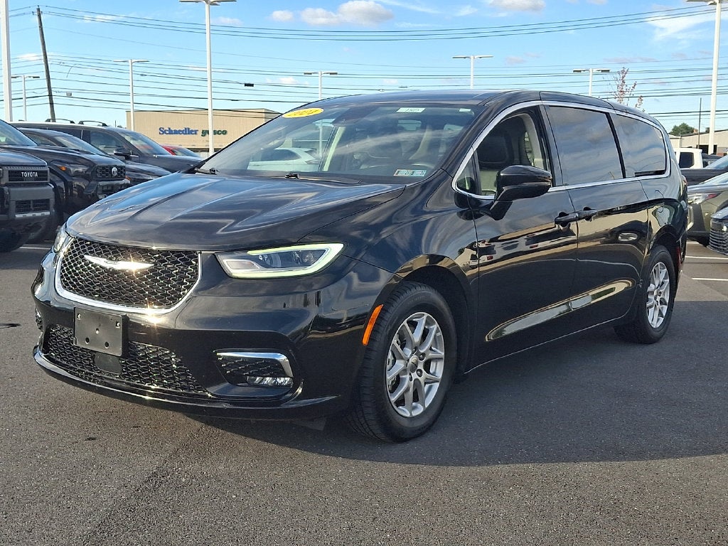 2024 Chrysler Pacifica Touring L
