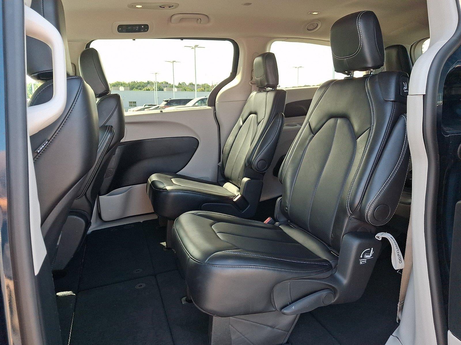 2024 Chrysler Pacifica Touring L FWD