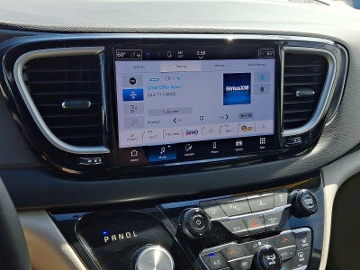 2024 Chrysler Pacifica Touring L FWD