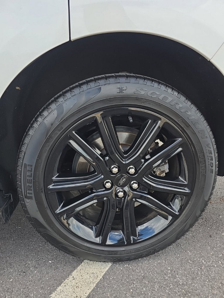 2024 Ford Edge ST Line