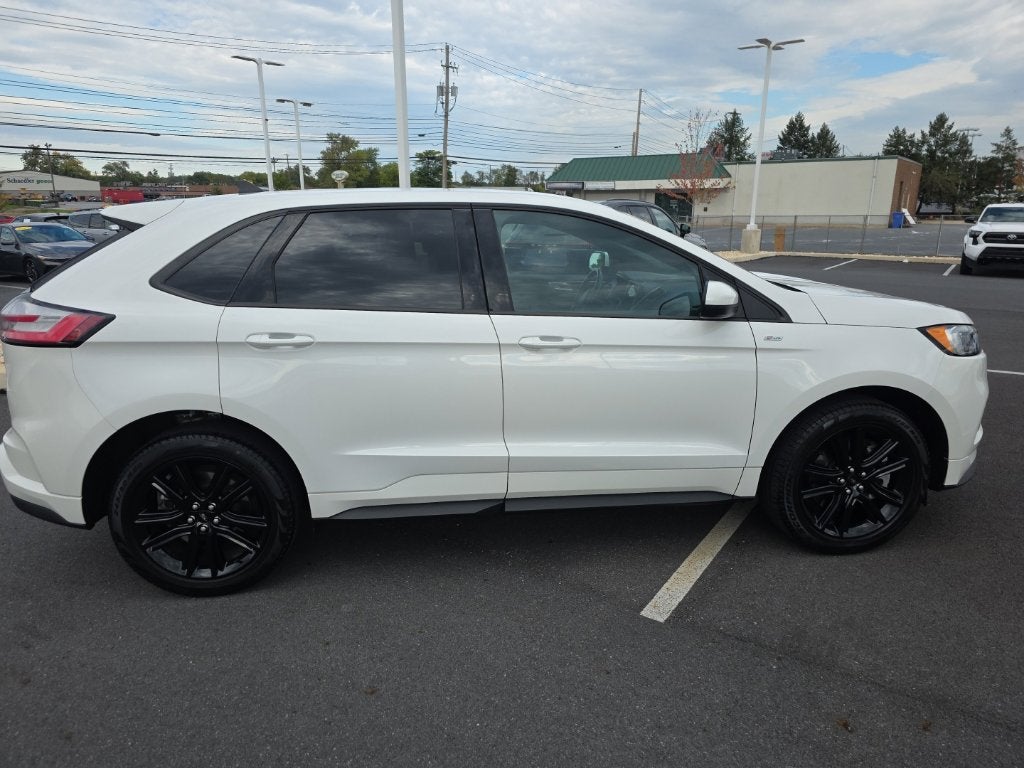 2024 Ford Edge ST Line