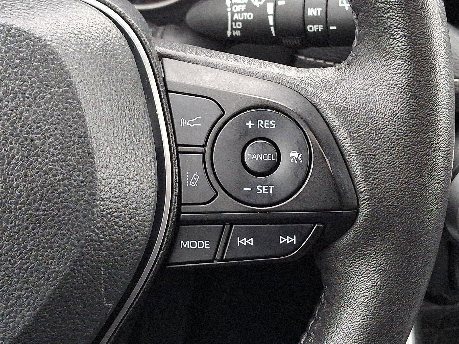 2022 Toyota RAV4 XLE Premium AWD (Natl)