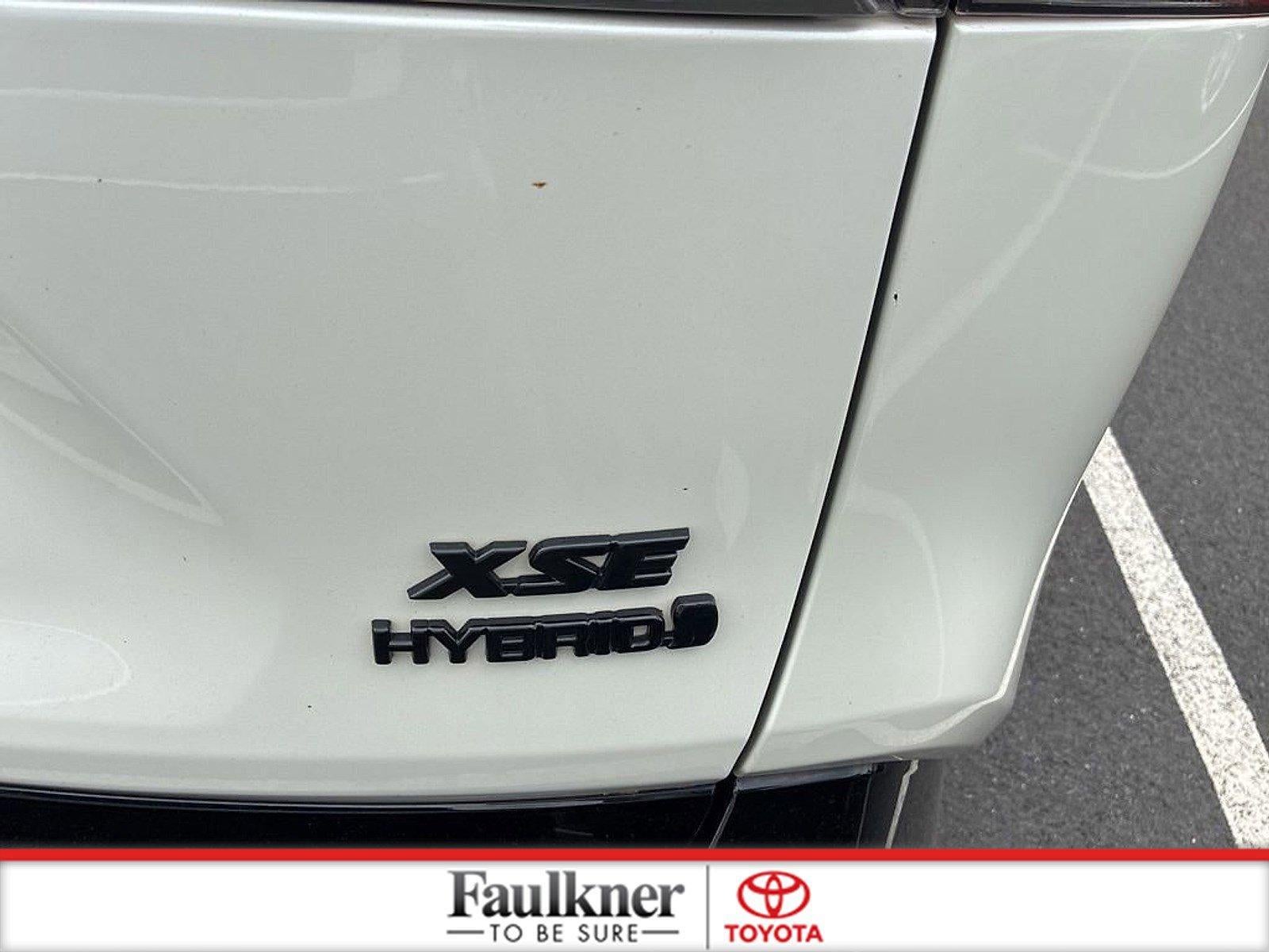 2021 Toyota RAV4 Hybrid XSE AWD (Natl)
