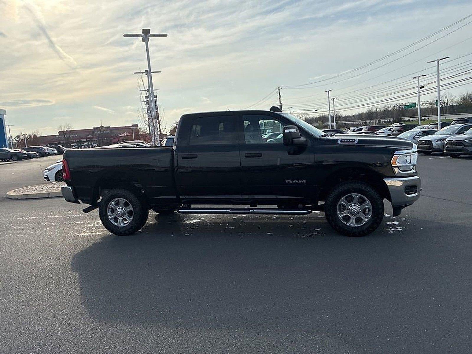 2024 RAM 2500 Big Horn 4x4 Crew Cab 6'4" Box