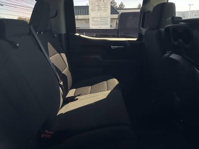 2021 Chevrolet Silverado 1500 Crew Cab Short Box 4-Wheel Drive Custom