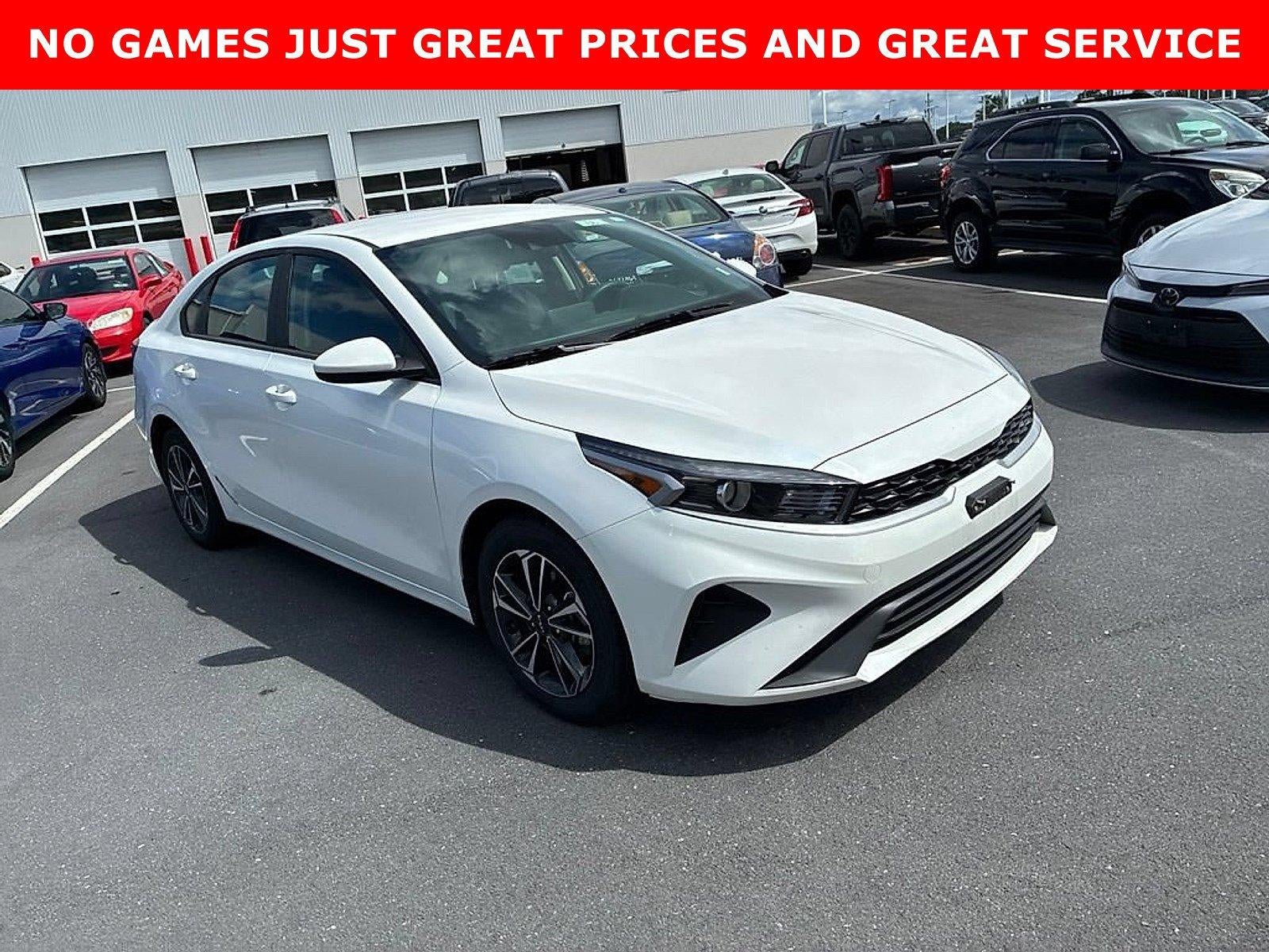 2024 Kia Forte LXS IVT