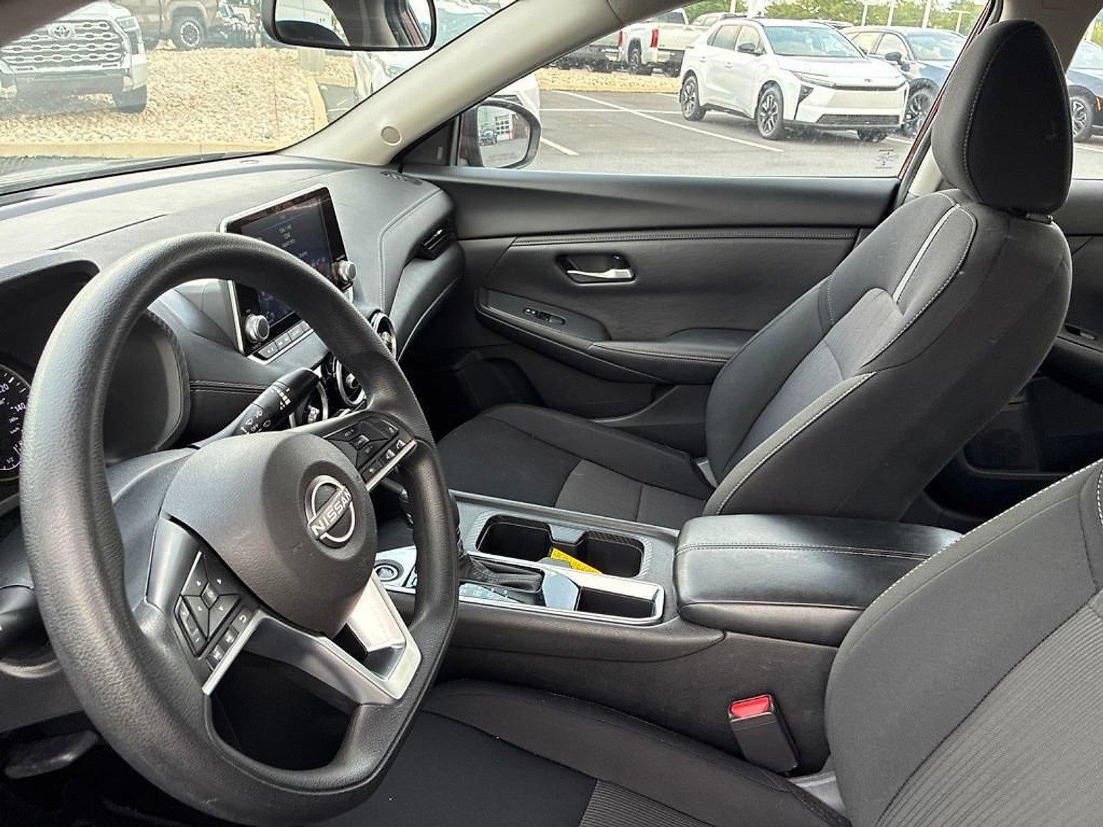2025 Nissan Sentra SV CVT