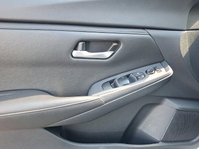 2024 Nissan Sentra SV CVT