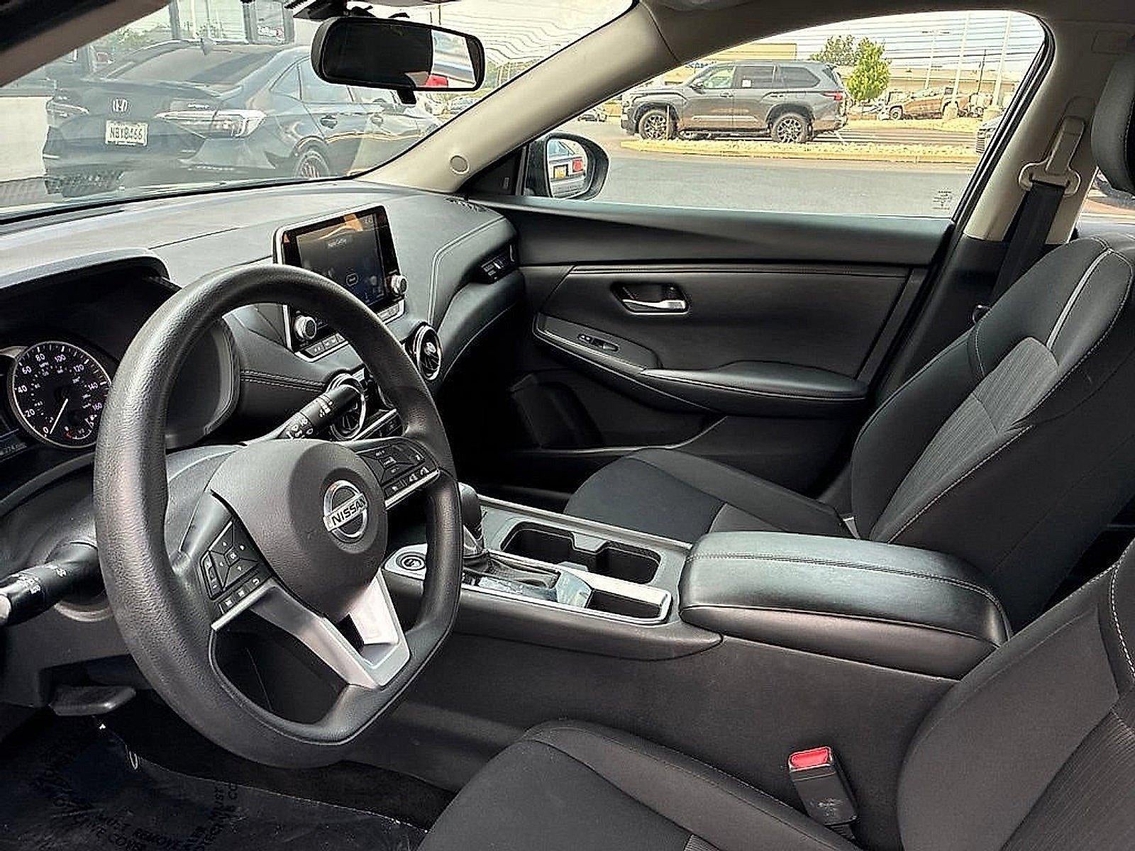 2023 Nissan Sentra SV CVT