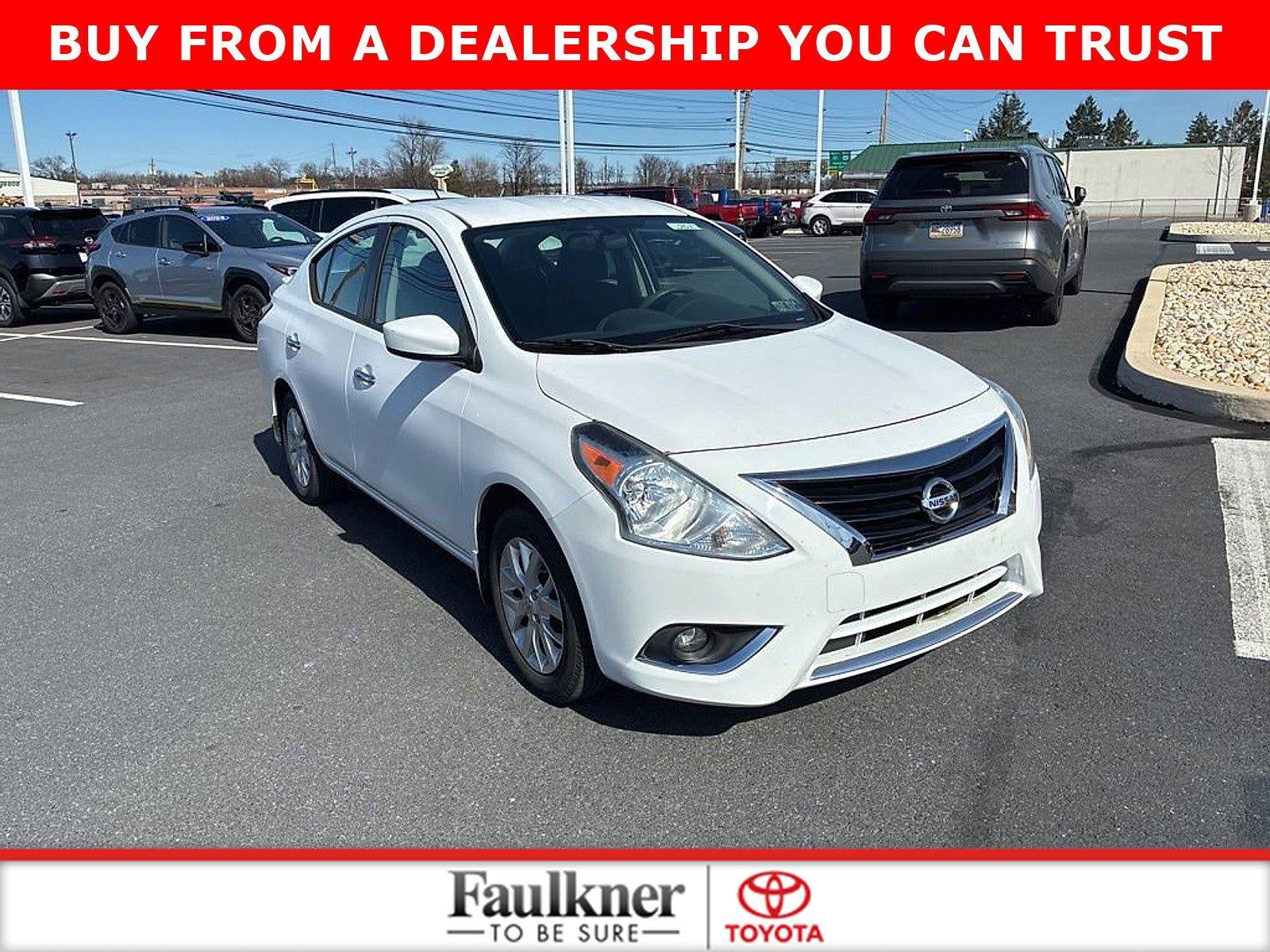 2016 Nissan Versa 4dr Sdn CVT 1.6 SV