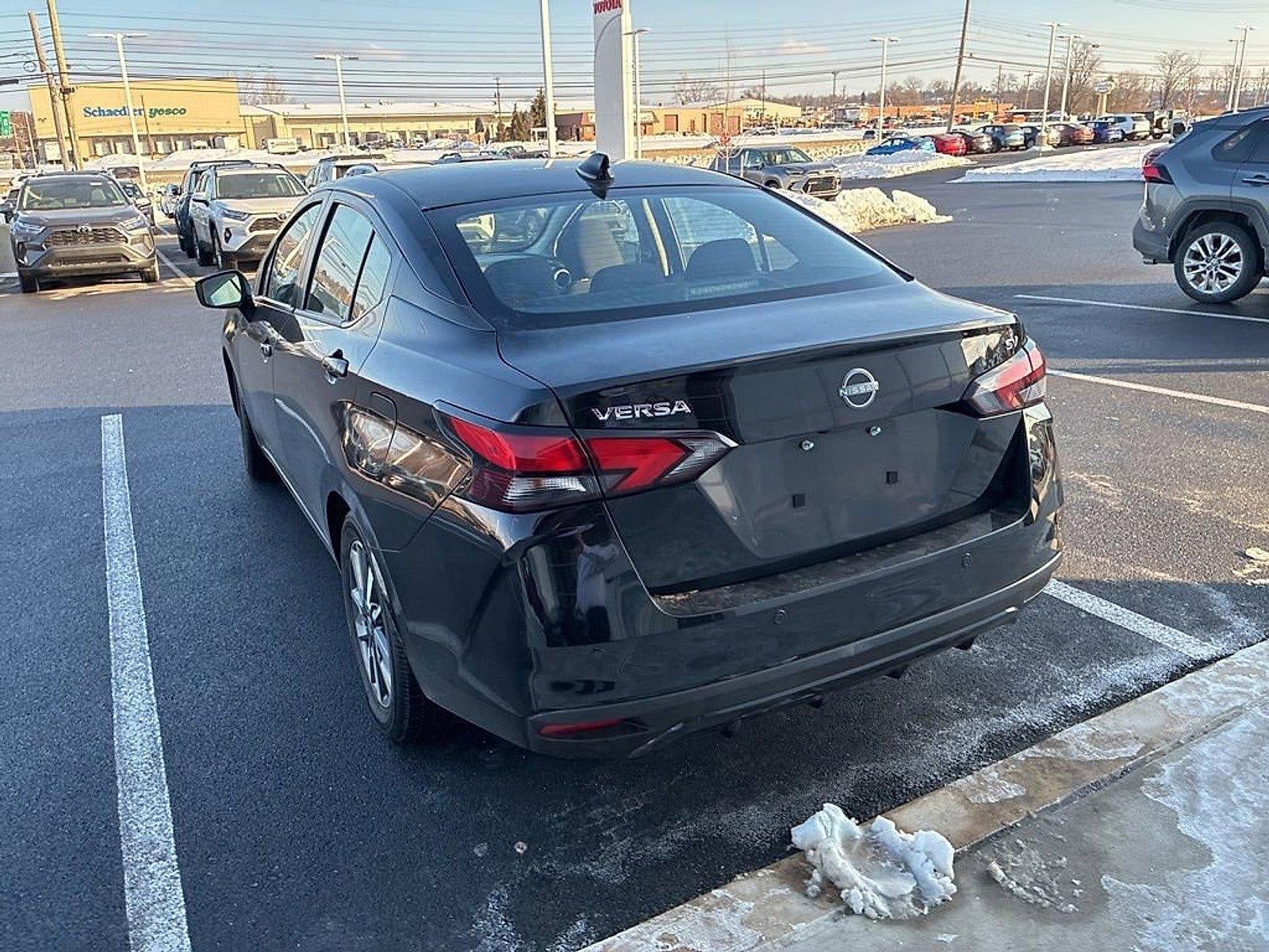 2023 Nissan Versa SV CVT