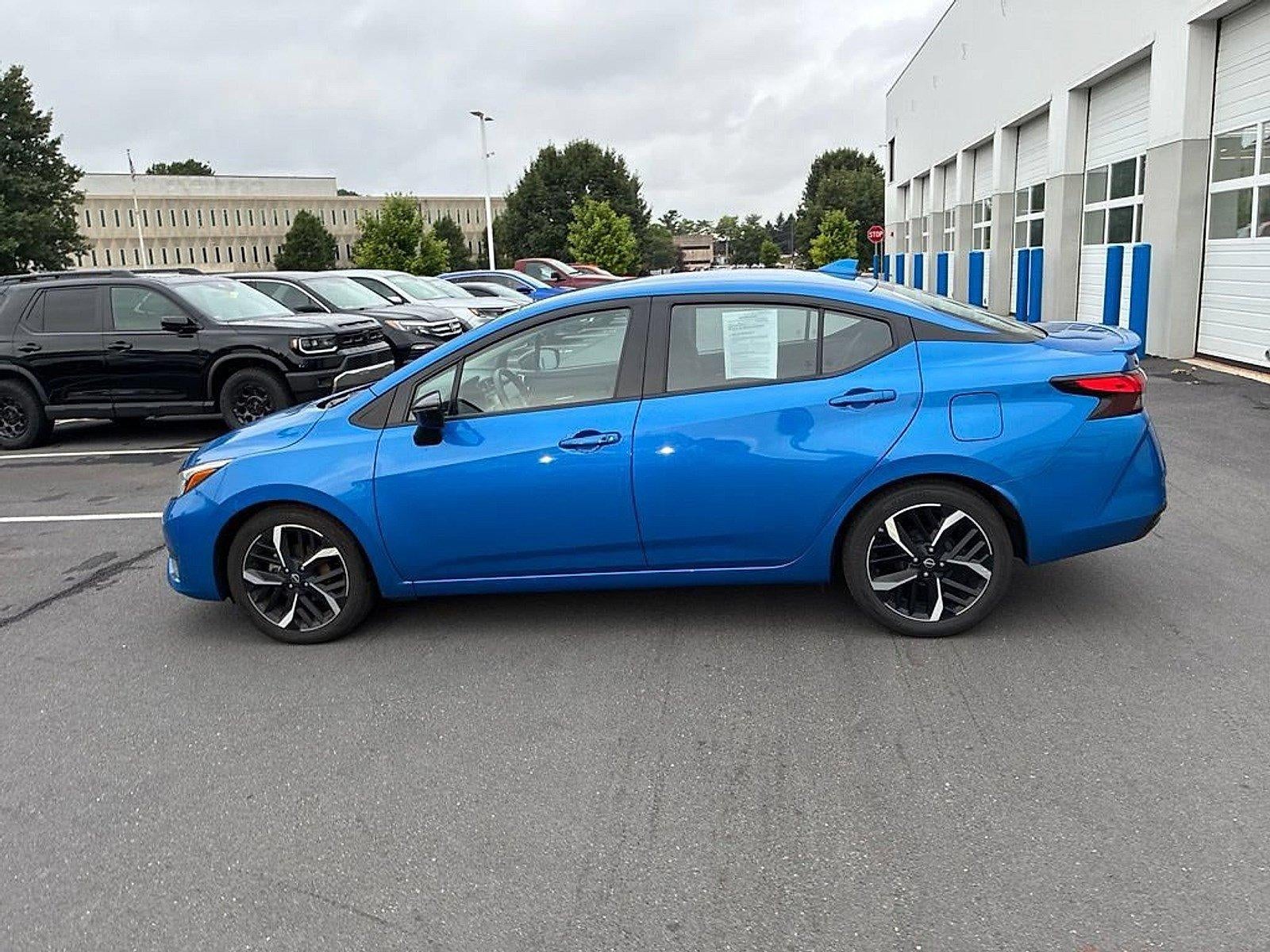 2024 Nissan Versa SR CVT