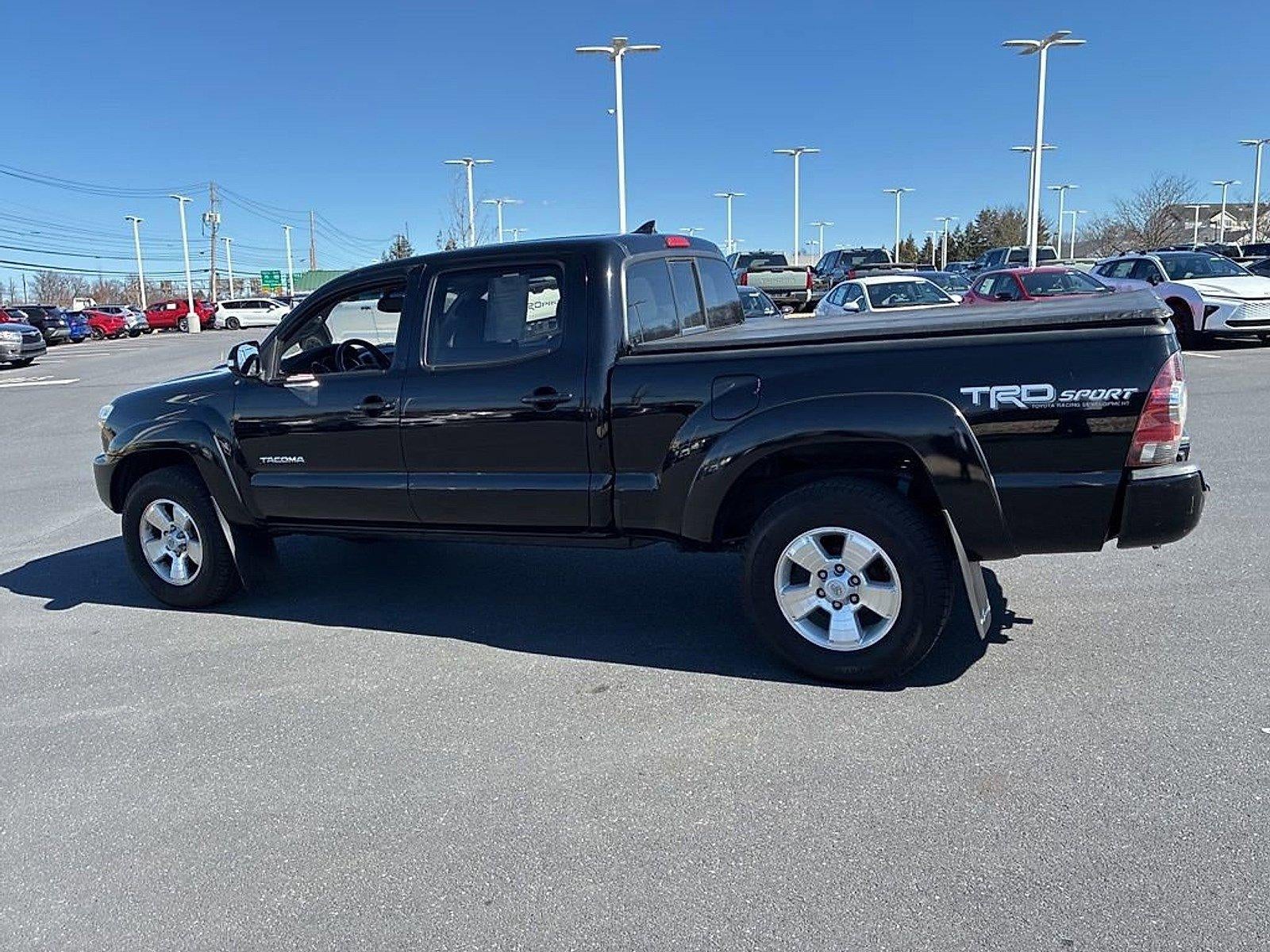 2015 Toyota Tacoma 4WD Double Cab Long Bed V6 Automatic (Natl)