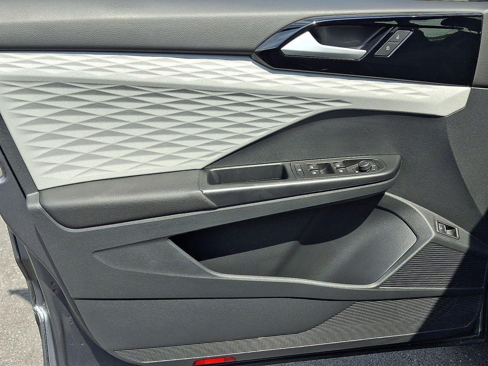 2023 Volkswagen Taos S 4MOTION