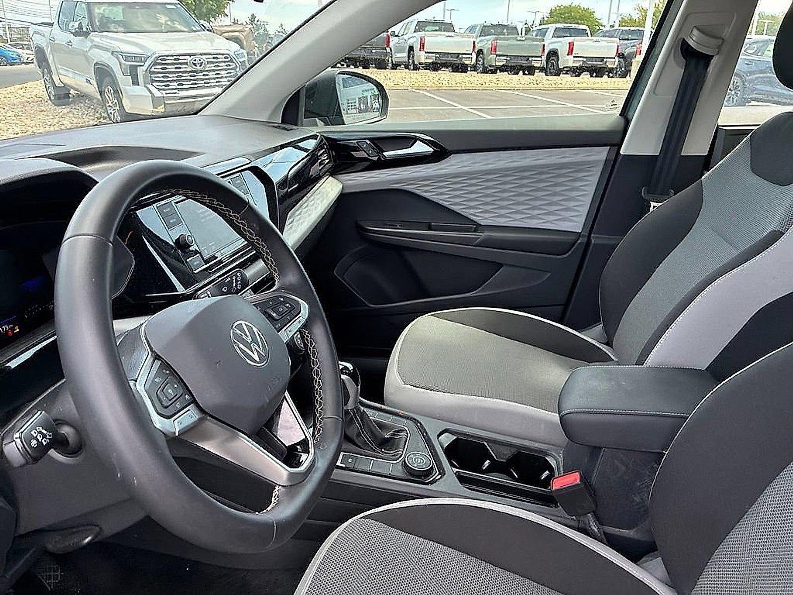2023 Volkswagen Taos S 4MOTION