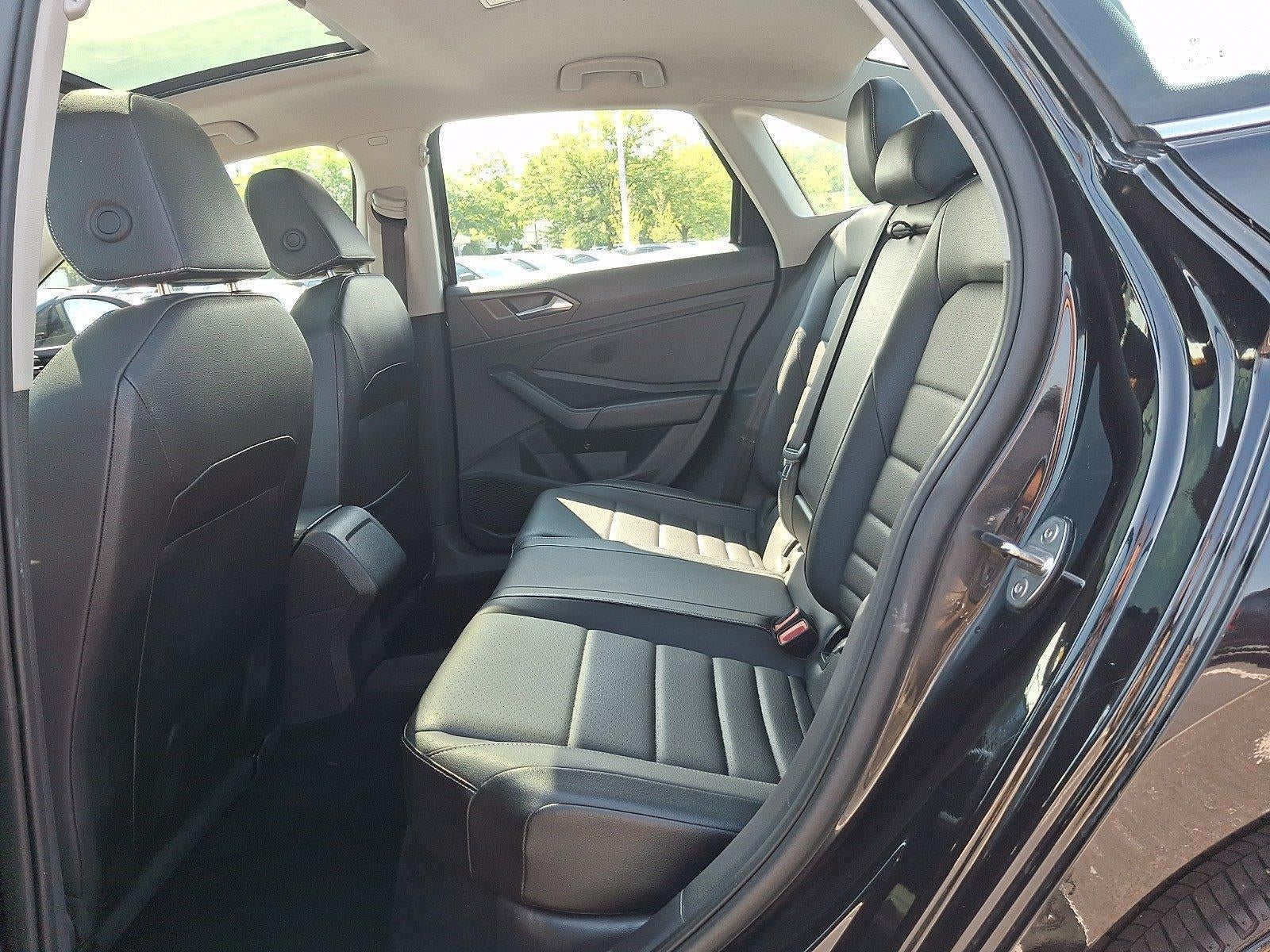 2024 Volkswagen Jetta SE Auto