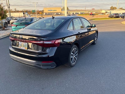 2025 Volkswagen Jetta 1.5T SE